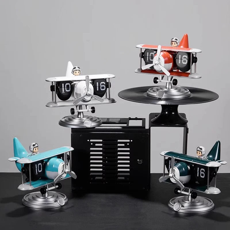 OENY Modern Flip Desk Clock – Nordic Design Table Clock for Home Office & Creative Workspaces